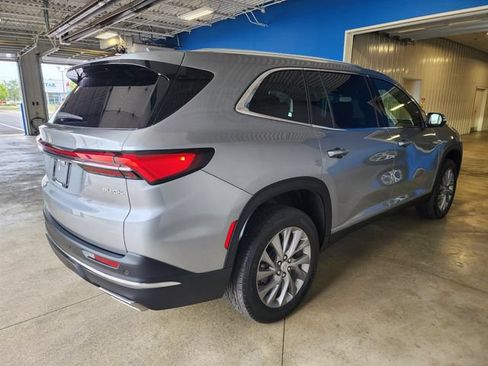 Certified 2026 Buick Enclave Preferred FWD image 4