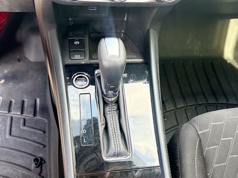Used 2024 Nissan Kicks SV FWD image 16