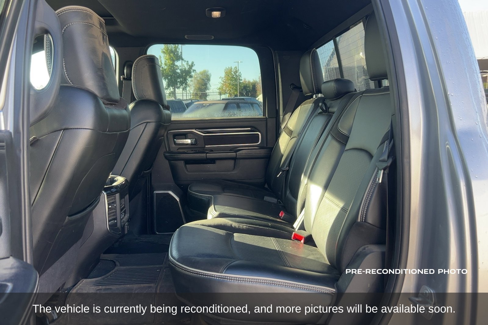 Used 2023 RAM 2500 Laramie AWD/4WD image 12