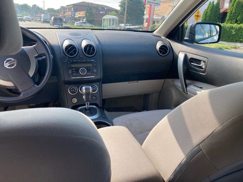 Used 2015 Nissan Rogue S image 14