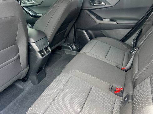 New 2026 Chevrolet Equinox LT w/ Safety and Technology Package AWD/4WD image 9