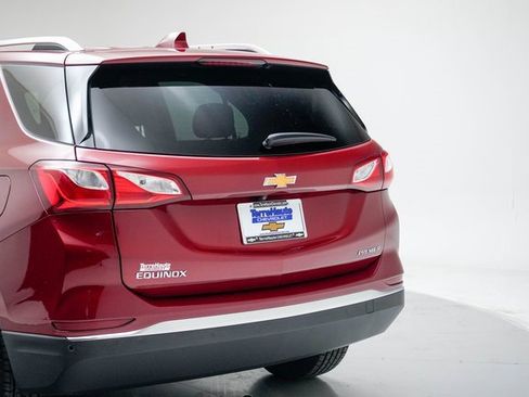 Used 2020 Chevrolet Equinox Premier image 4
