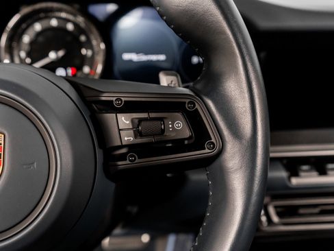 Used 2021 Porsche 911 Carrera image 50