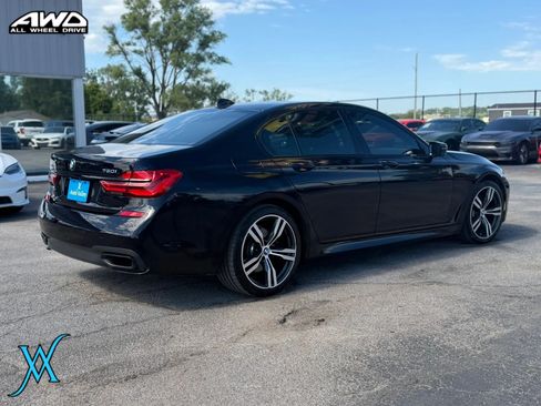 Used 2016 BMW 750i xDrive AWD/4WD image 7
