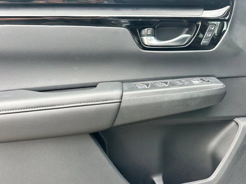Certified 2025 Honda CR-V EX-L image 11