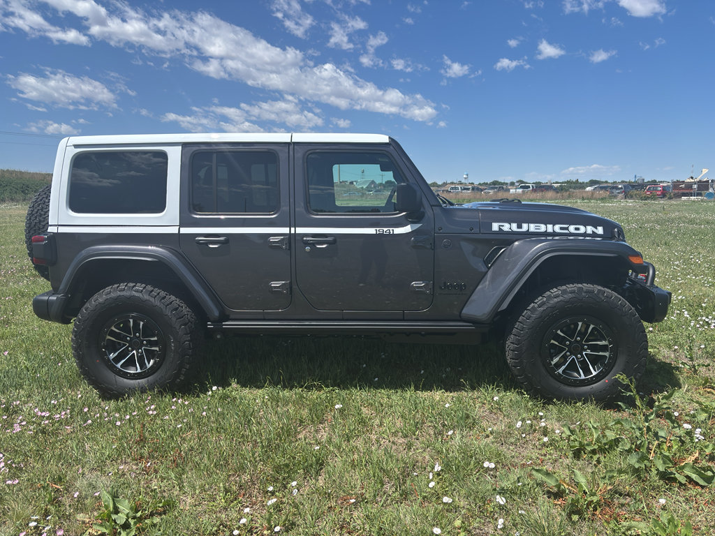 New 2026 Jeep Wrangler Unlimited Rubicon AWD/4WD image 4