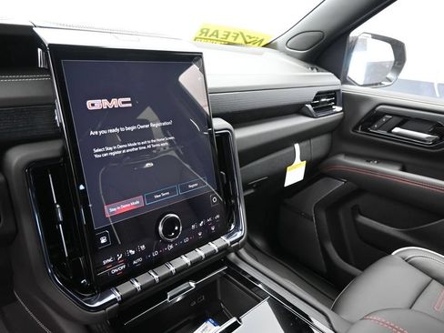 New 2026 GMC Yukon AT4 Ultimate AWD/4WD image 25