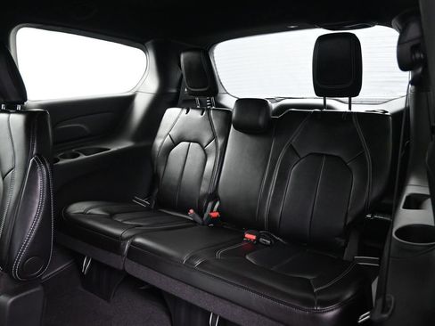 New 2026 Chrysler Pacifica Select FWD image 25