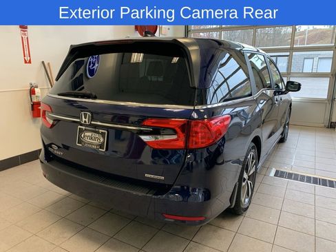 Used 2024 Honda Odyssey Touring image 18