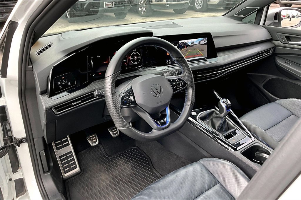 Used 2024 Volkswagen Golf R AWD/4WD image 11