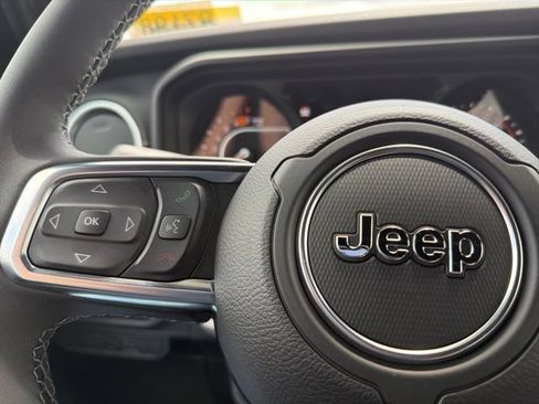 New 2026 Jeep Wrangler Unlimited Sahara AWD/4WD image 22