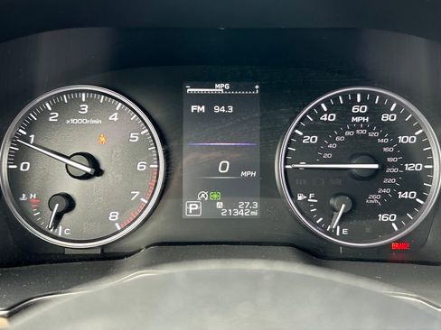 Used 2022 Subaru Outback Limited XT image 11