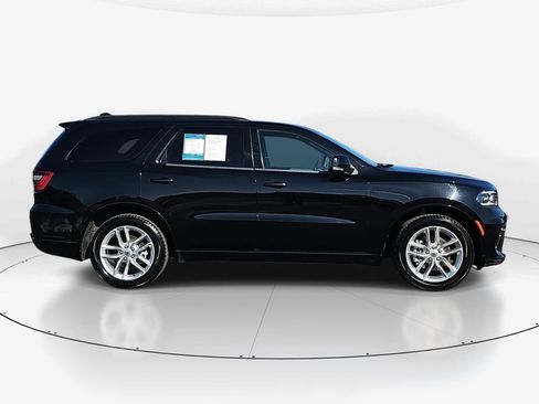 Used 2024 Dodge Durango GT image 3