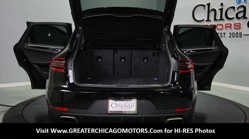 Used 2018 Porsche Macan AWD/4WD image 20