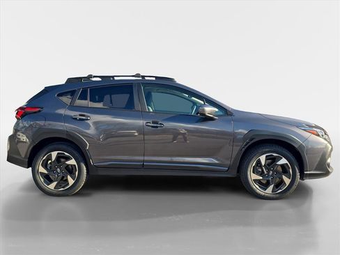 Used 2024 Subaru Crosstrek 2.5i Limited w/ Crosstrek Mirror Package image 7