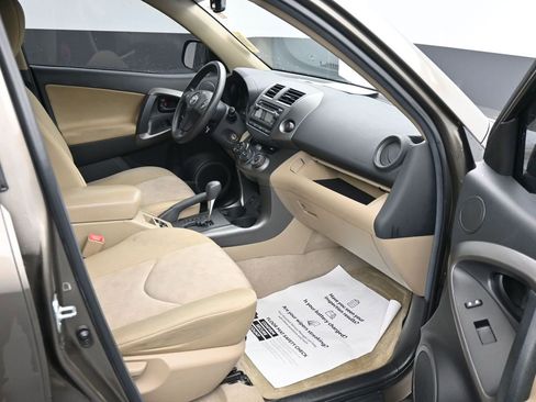 Used 2012 Toyota RAV4 Base image 14