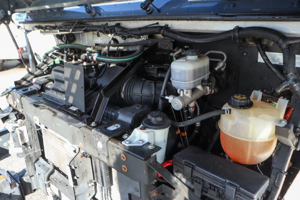 Used 2019 Ford E-450 and Econoline 450 Super Duty RWD image 11