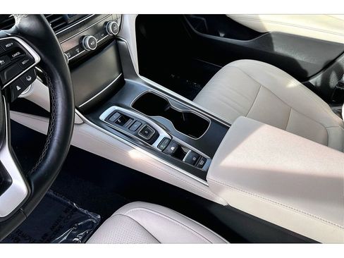 Used 2021 Honda Accord Touring image 15