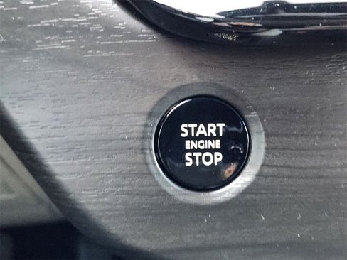 New 2026 Nissan Murano SL image 16