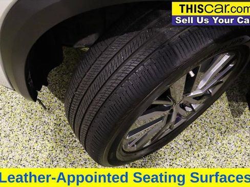 Used 2024 Nissan Pathfinder SL w/ SL Premium Package image 26