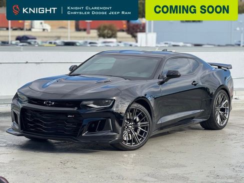 Used 2017 Chevrolet Camaro ZL1 image 1