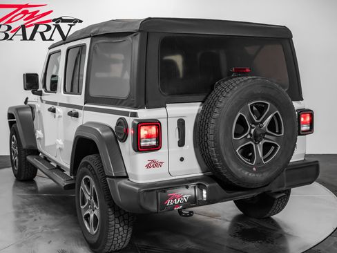 Used 2019 Jeep Wrangler Unlimited Sport S image 11