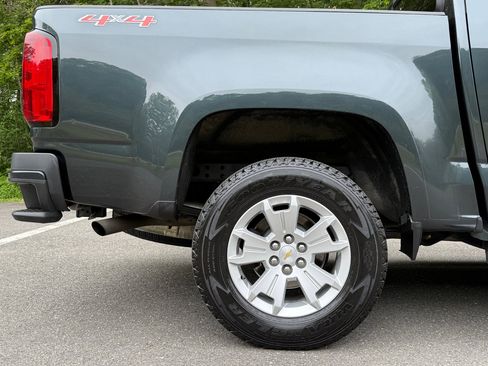 Used 2018 Chevrolet Colorado LT w/ LT Convenience Package image 9