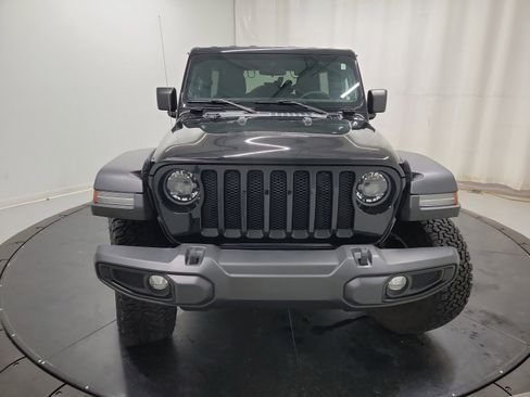 Used 2023 Jeep Wrangler Unlimited Sport image 2