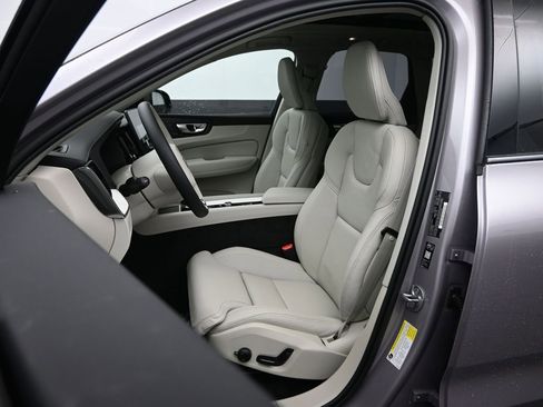 New 2026 Volvo XC60 T8 Ultra w/ Protection Package Premier image 20