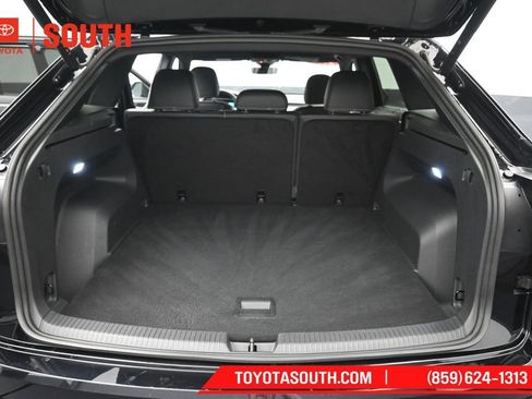 Used 2026 Volkswagen Atlas Cross Sport SE AWD/4WD image 31