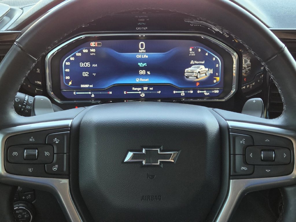 Used 2025 Chevrolet Silverado 1500 RST AWD/4WD image 18