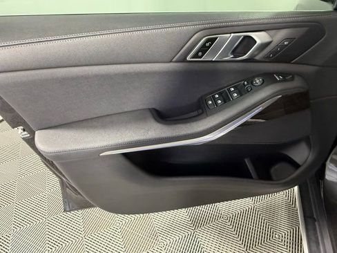 Used 2020 BMW X5 xDrive40i w/ Convenience Package image 17