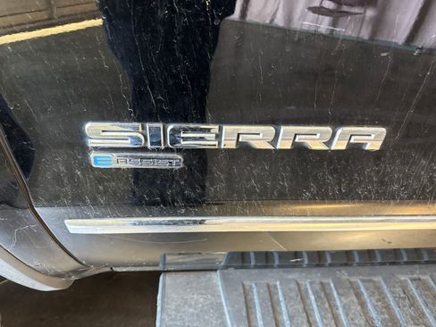 Used 2017 GMC Sierra 1500 SLT RWD image 10