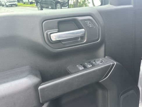 Used 2021 Chevrolet Silverado 1500 Custom RWD image 11