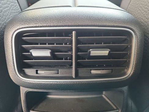 Used 2024 Mercedes-Benz GLE 350 4MATIC image 22