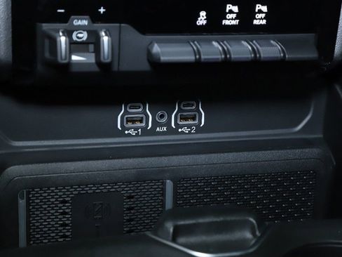 Used 2025 RAM 1500 Big Horn AWD/4WD image 28