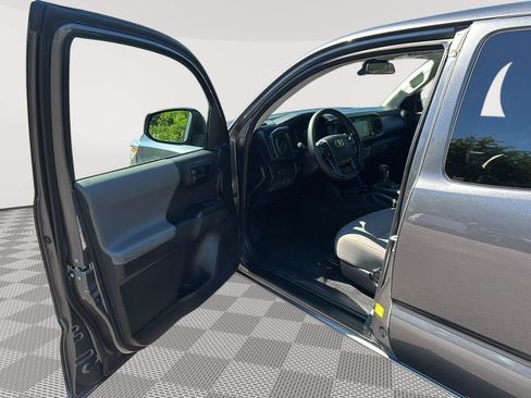 Used 2021 Toyota Tacoma SR RWD image 2