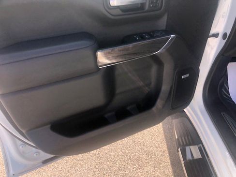 Used 2020 Chevrolet Silverado 1500 LTZ image 14