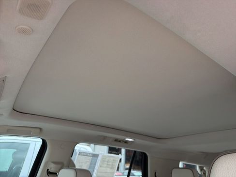 Used 2023 GMC Yukon Denali image 21