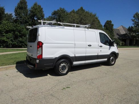 Used 2015 Ford Transit 150 130 Low Roof RWD image 8