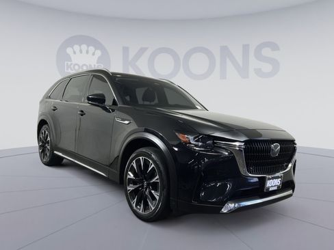 Used 2024 MAZDA CX-90 Plug-In Hybrid w/ Premium Pkg image 10