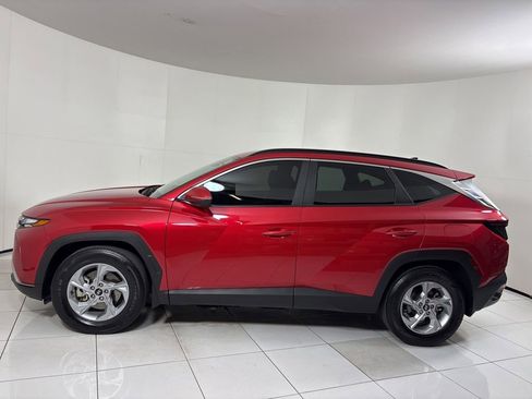 Used 2023 Hyundai Tucson SEL image 2