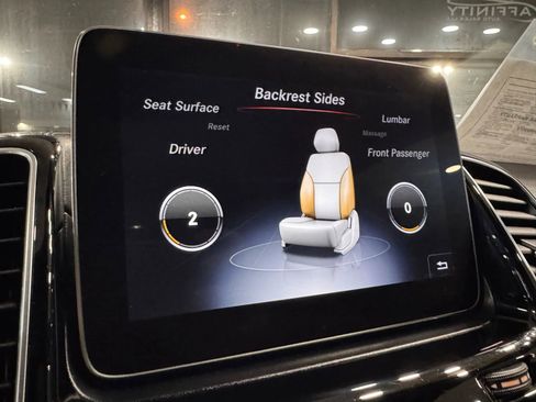 Used 2018 Mercedes-Benz GLS 550 4MATIC w/ Driver Assistance Package image 41