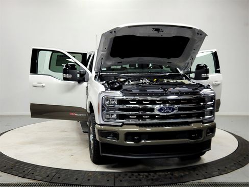 New 2026 Ford F250 King Ranch image 10