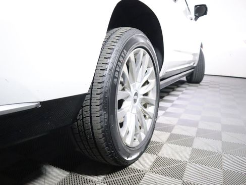 Used 2021 Cadillac Escalade ESV Premium Luxury w/ Driver Assist Tech Package image 15