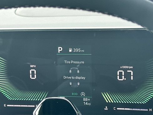 New 2027 Kia Telluride LX w/ Towing Package FWD image 23