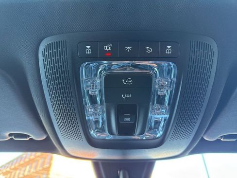 Certified 2021 Mercedes-Benz GLB 250 4MATIC image 26