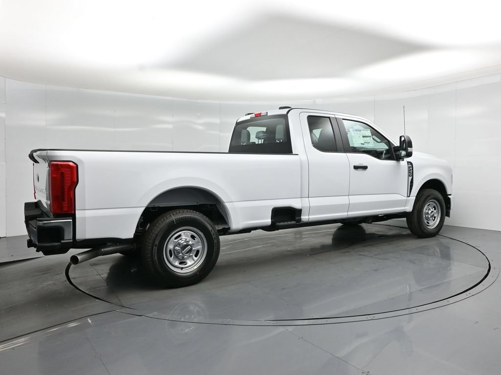New 2026 Ford F250 XL w/ XL Chrome Package RWD image 20