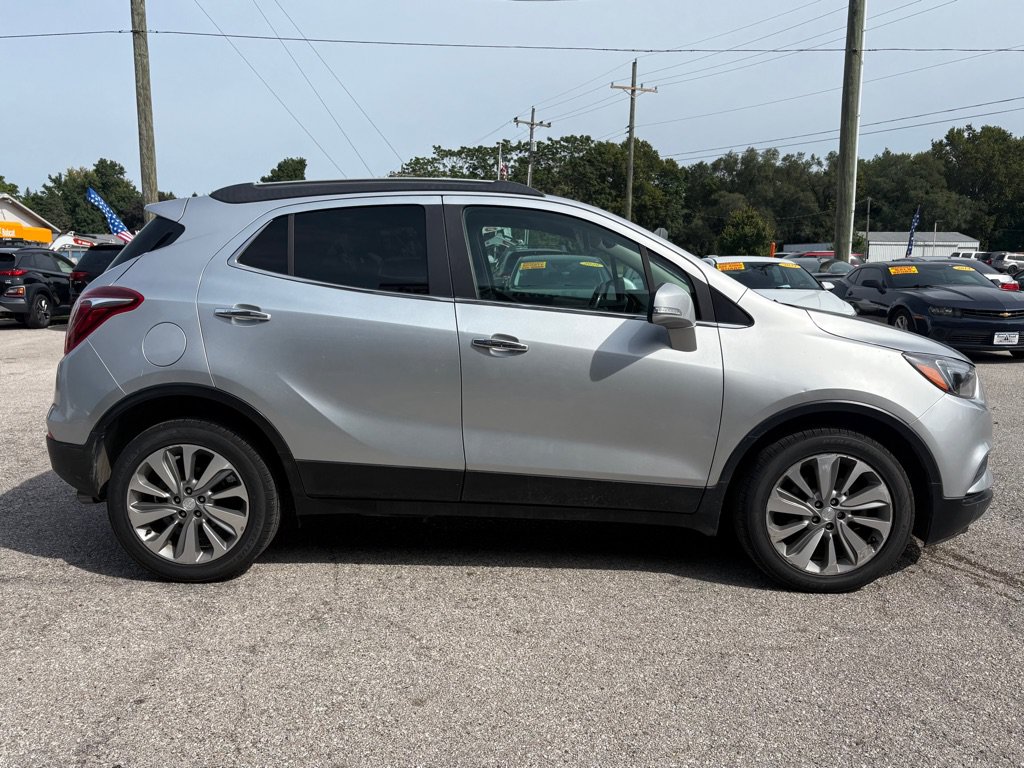 Used 2019 Buick Encore Preferred FWD image 3