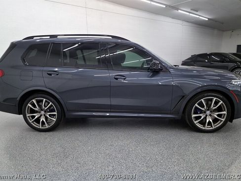 Used 2020 BMW X7 M50i AWD/4WD image 11